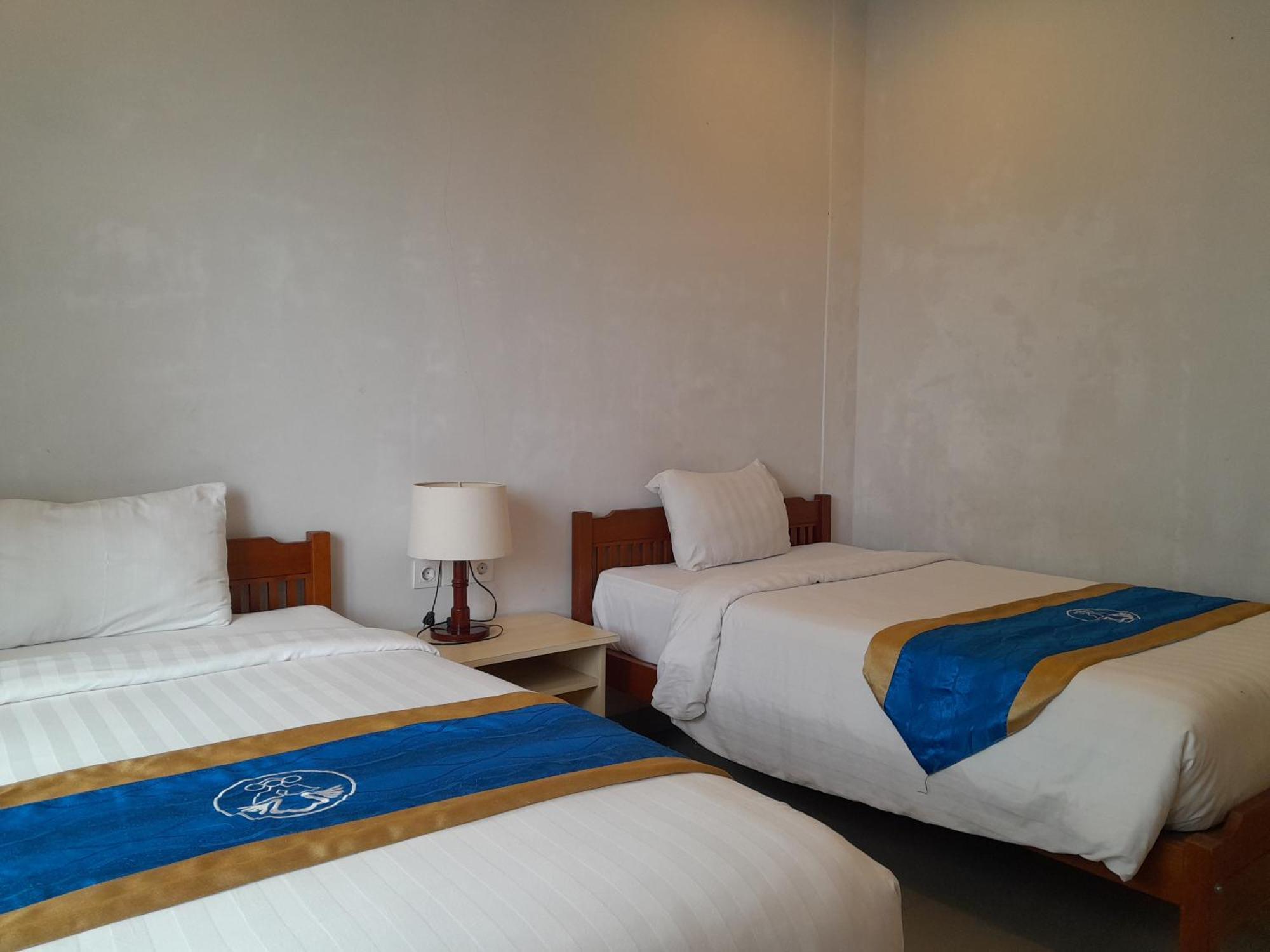 Hotel Dhyana Pura Kapal Eksteriør bilde